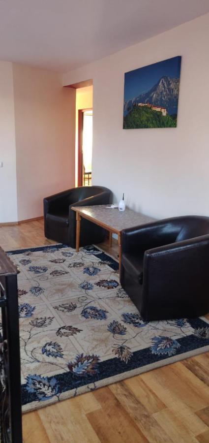 Hotel Casa Terzea à Rîşnov Extérieur photo